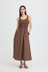 BYOUNG, brown tank midi dress, sleeveless midi dress brown, casual brown dress women, fitted top flowy skirt dress