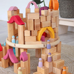 42091 Grimms Large Natural Stepped Pyramid