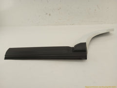 Land Rover LR4 Driver Left Rear Fender Flare & Door Molding