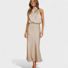 Alba – Vestido de Elegancia Satinada