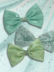 Glinda's Engagement Dress Bow - Scenery