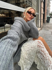 Seralie | Asymmetrischer Rollkragenpullover in Übergröße-Optik