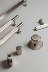Millhouse Brass Cabinet Hardware Matt Black / Cabinet Knobs Millhouse Brass Battersea Linear Round Cabinet Knob Handle - Matt Black