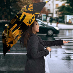 Trafalgar Law One Piece Yellow and Black Theme Umbrella with Jolly Roger Symbol and Manga Panel Design - The Mazicc