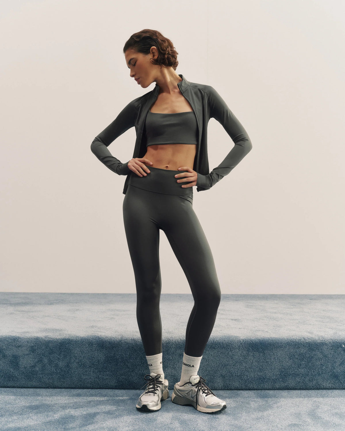 Ultimate Gloss Leggings - Grey