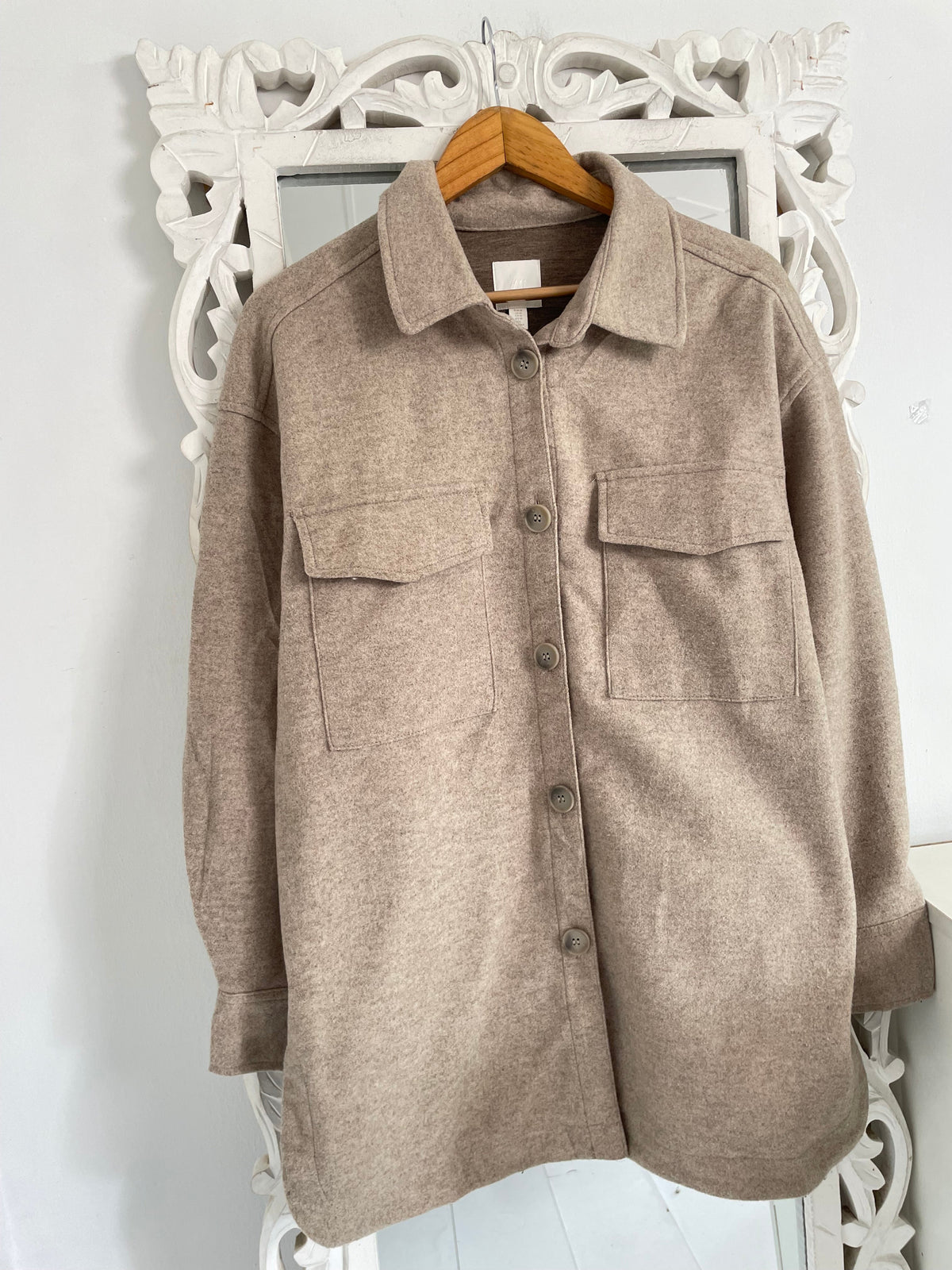 H&M Super Thick Shacket-Chest 44