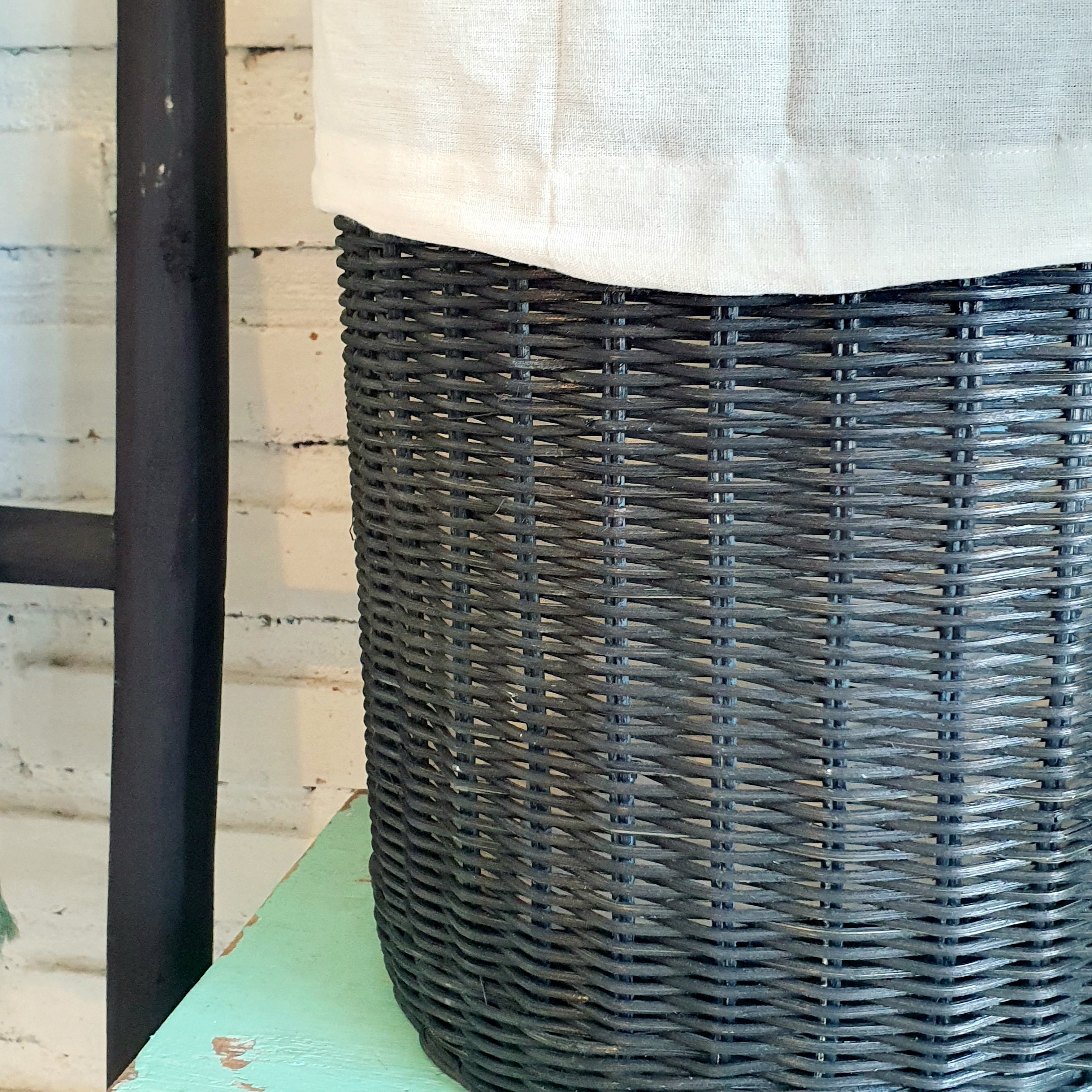 Round Black Rattan Basket with Inner Lid (W) - Canggu & Co