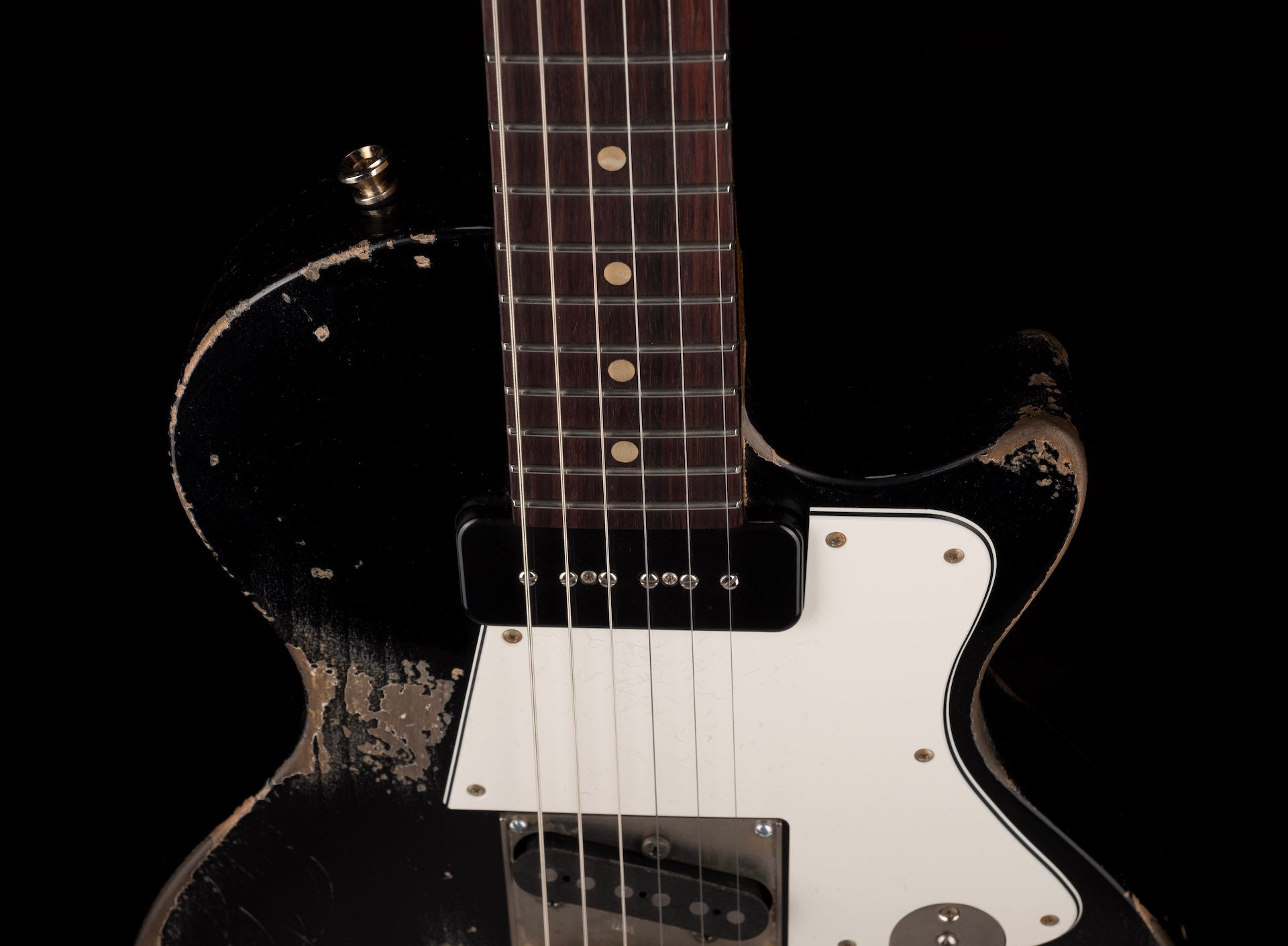 Fano Oltre Series SP6 P90 Medium/Heavy Distress Bull Black with Gig Bag