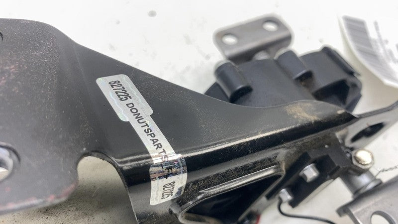2016-2020 Tesla Model X Active Rear Spoiler Linkage Motor Mechanism 1999-1061402
