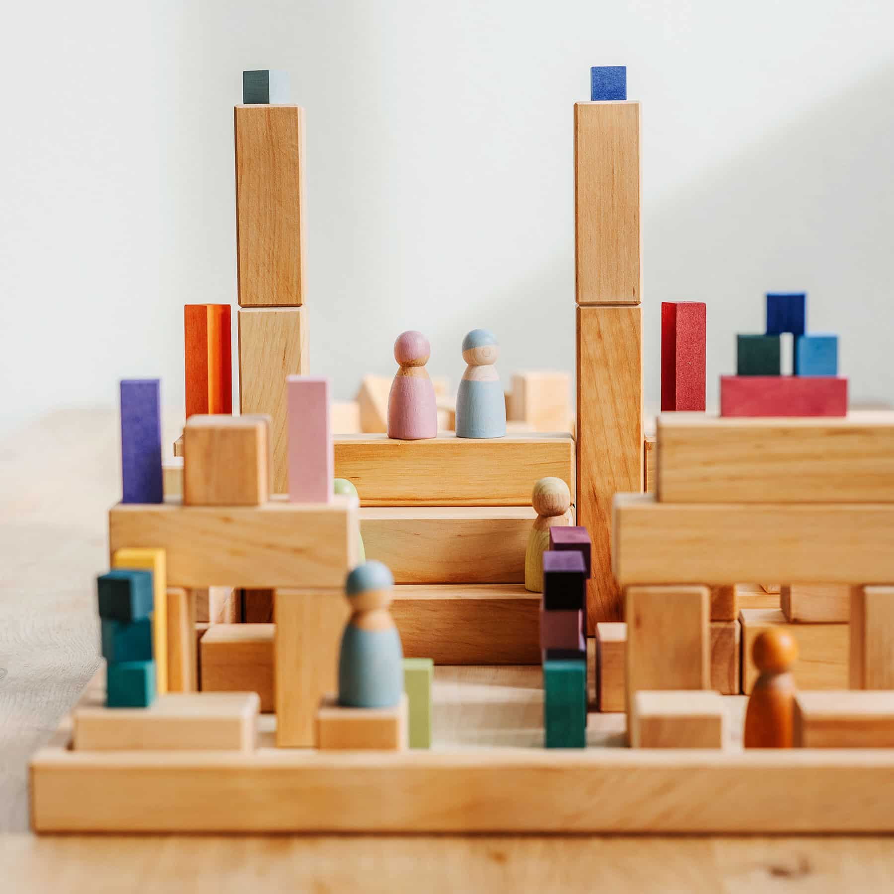 42091 Grimms Large Natural Stepped Pyramid