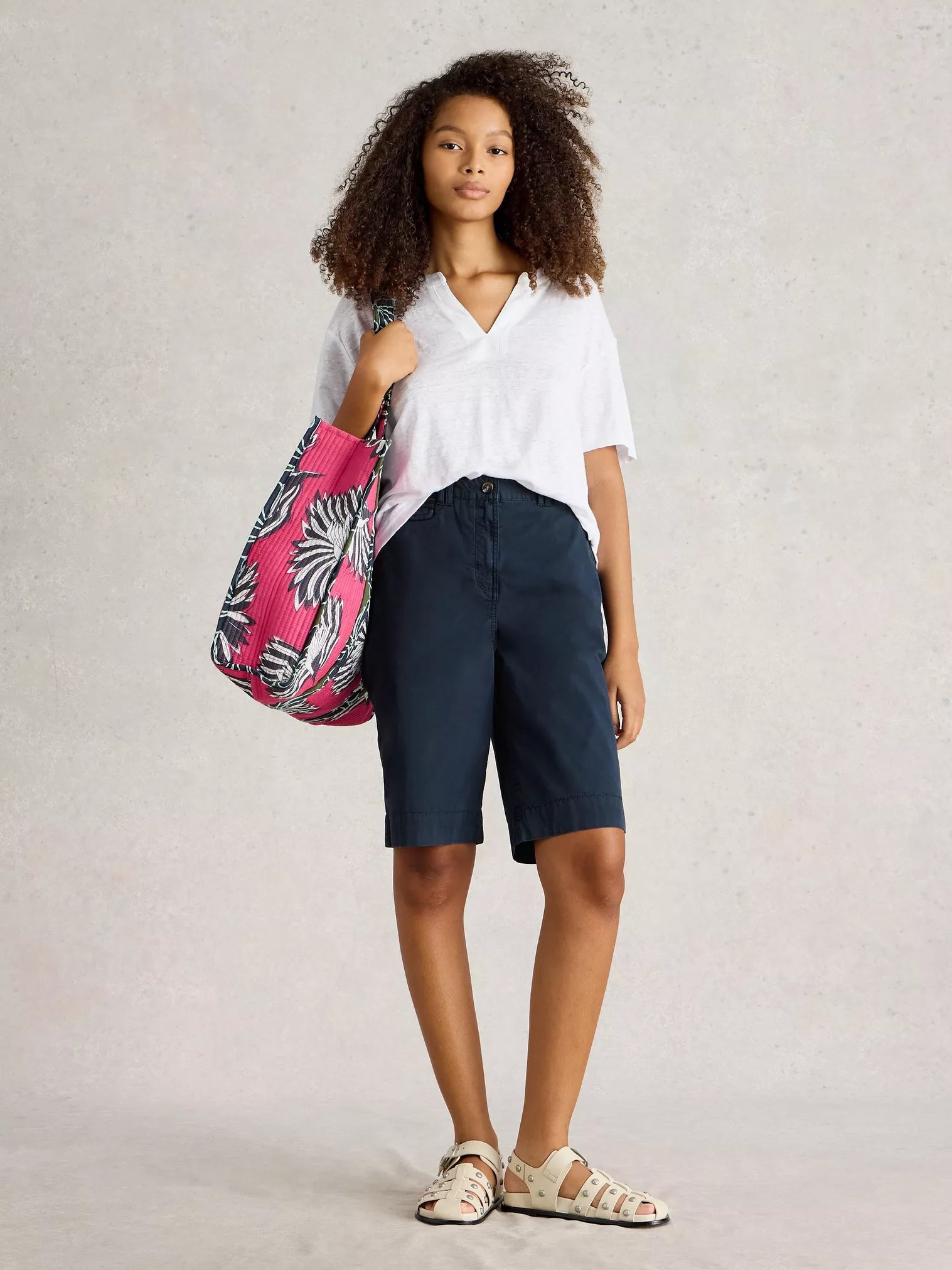 White Stuff Women's Hayley Organic Chino Short In Dark Navy