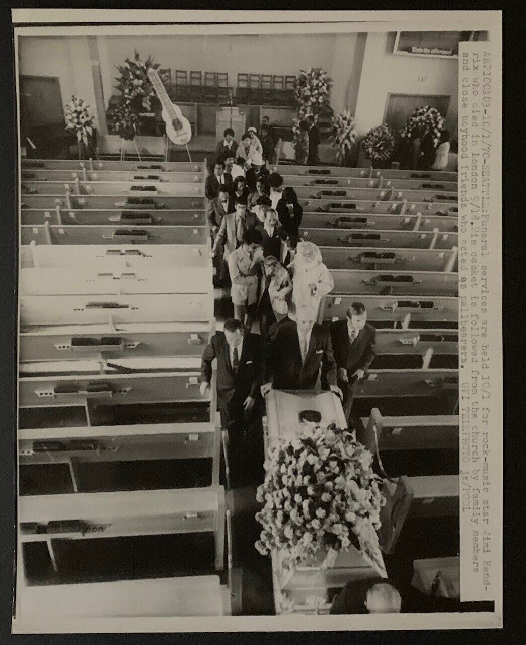1970 Jimi Hendrix "Death Of A Rock Star" Vintage Funeral United Press Photo LOA
