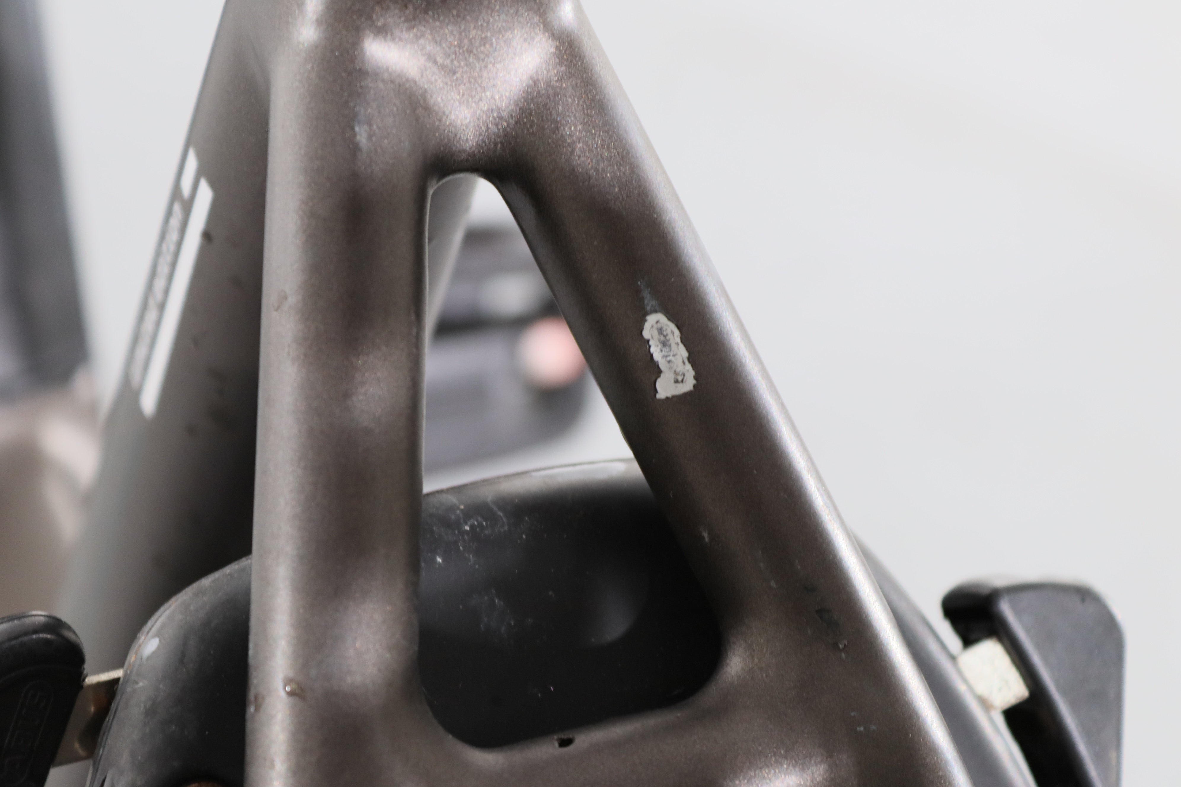 Huyser Gen Sport #9 details