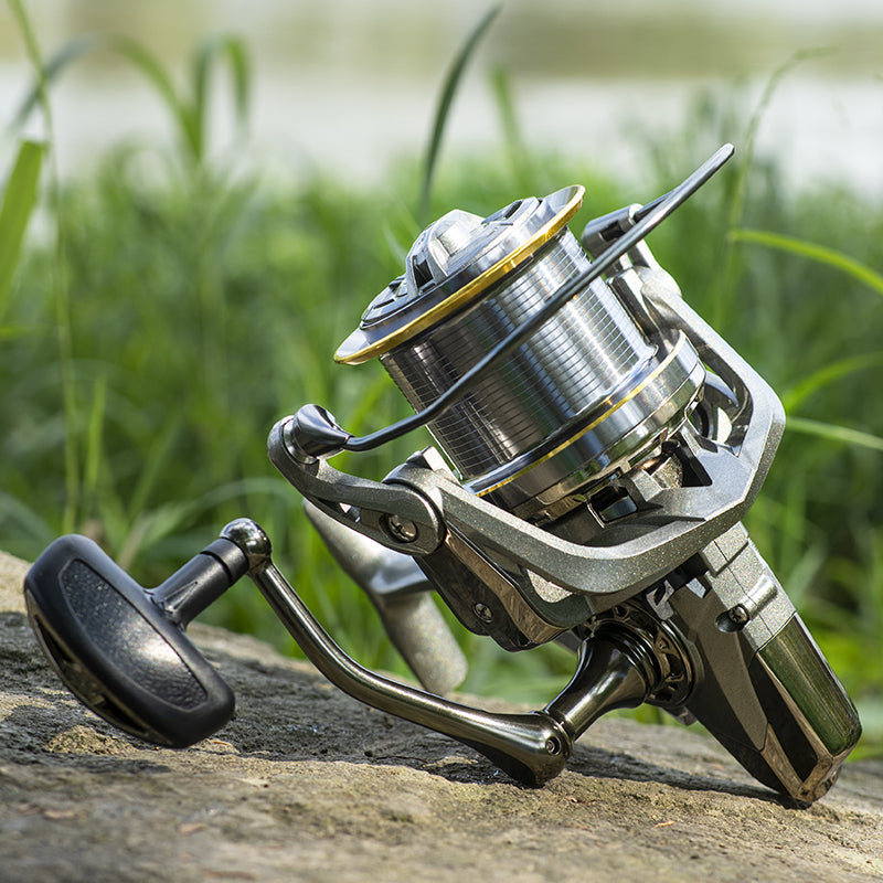 NGK Heavy-Duty Spinning Reel – 8000–14000 Series, 20 kg Max Drag