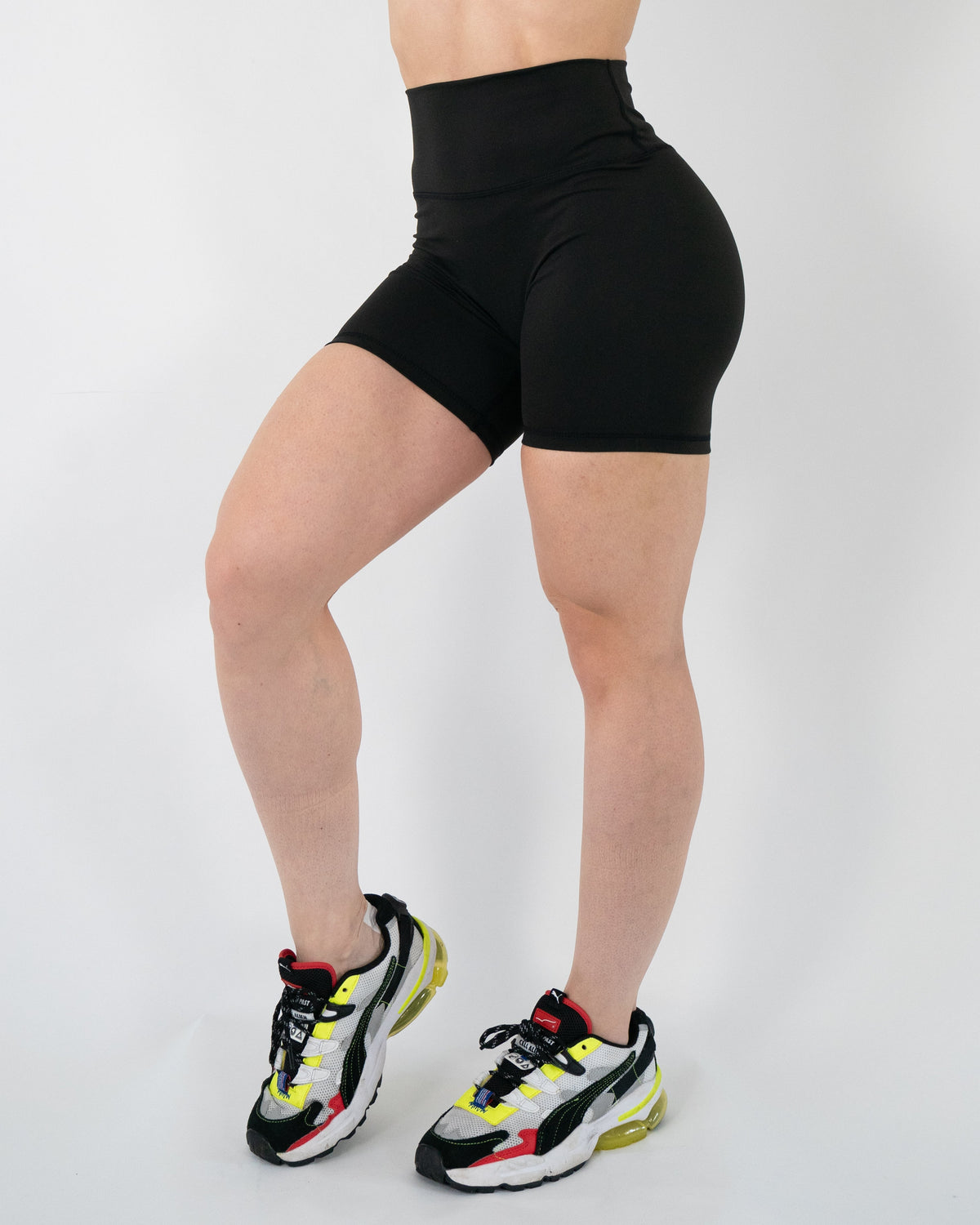 Basic Black Short