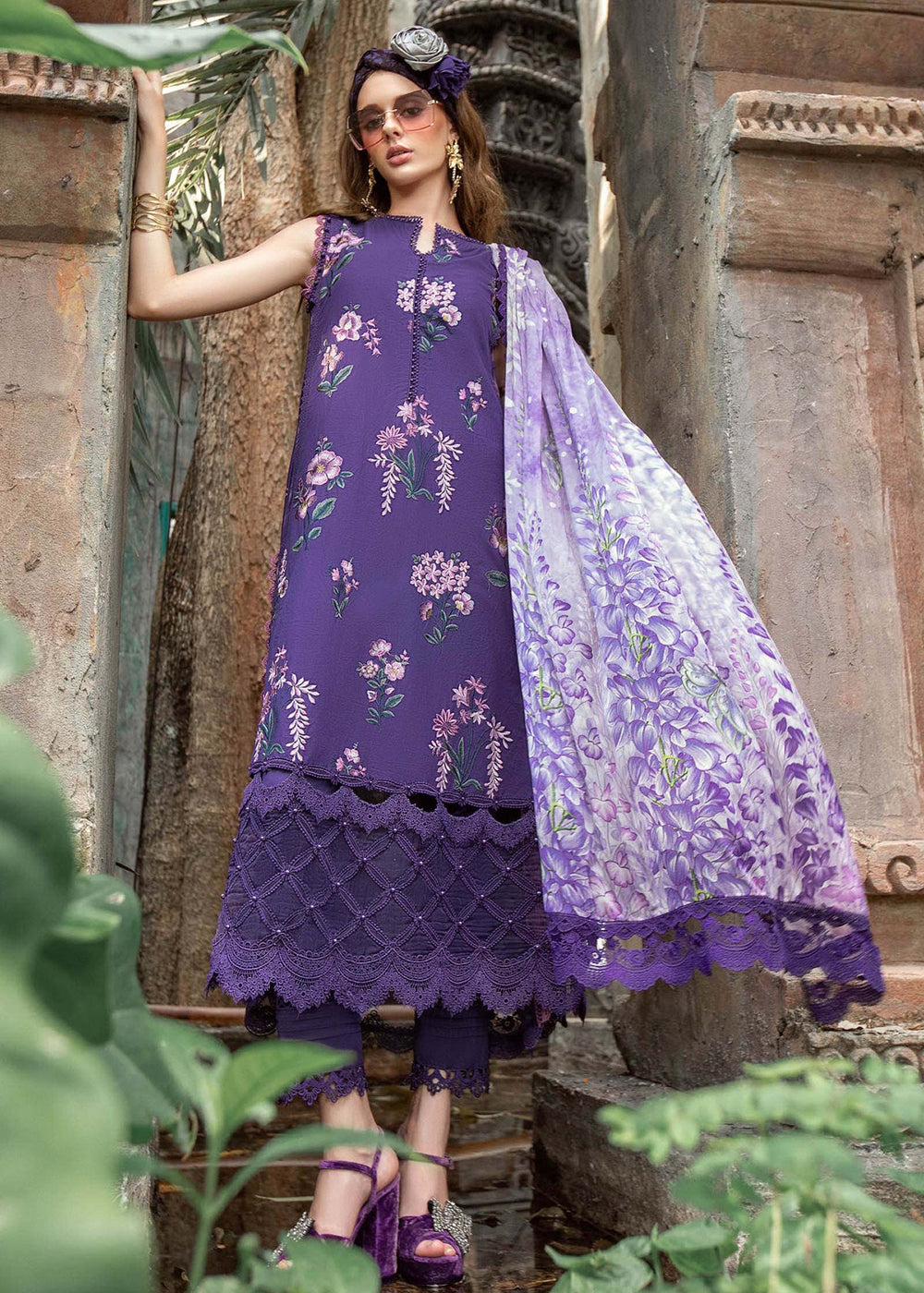 Printed Lawn Suit - Maria B - M.Prints Eid Collection 2023 - MPT-1802-B