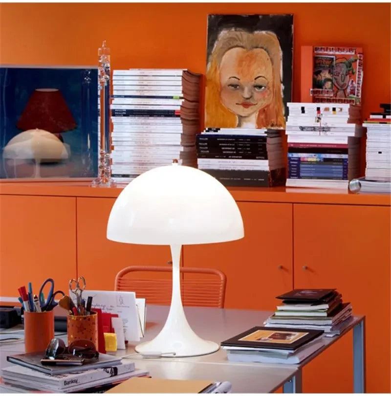RoyaleGlow Retro Dansk Bordlamp / Golvlampa - Ikonisk Svampdesign för Moderna Utrymmen Carvallo