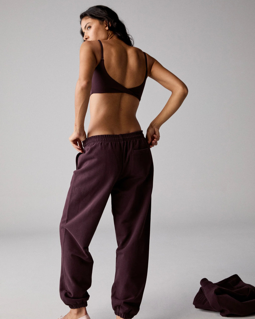 ADA Sweatpants - Dark Cherry