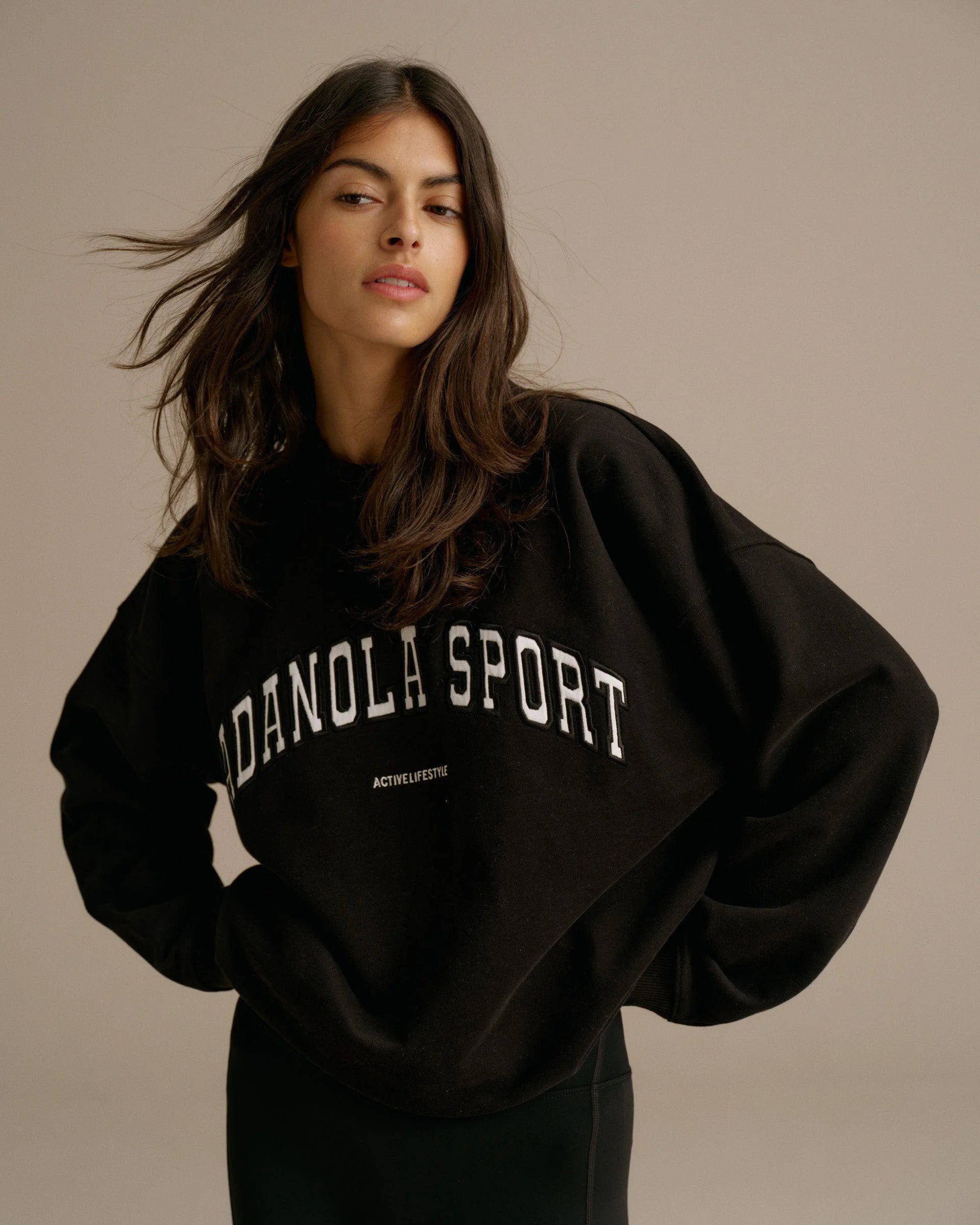 AS Oversized Sweatshirt - Black