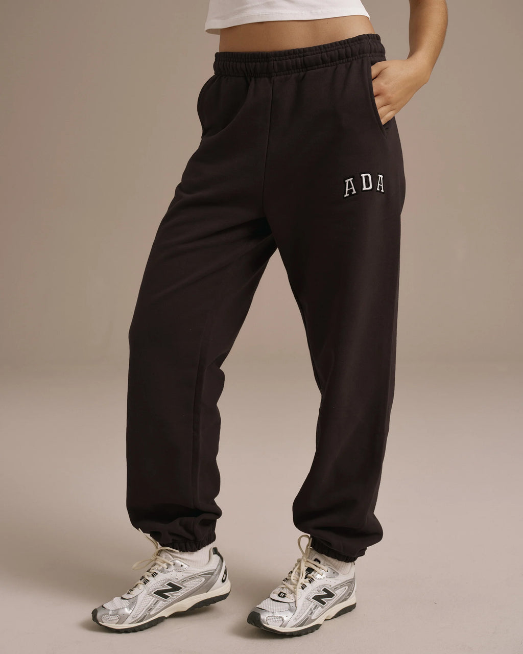 ADA Sweatpants - Coffee Bean