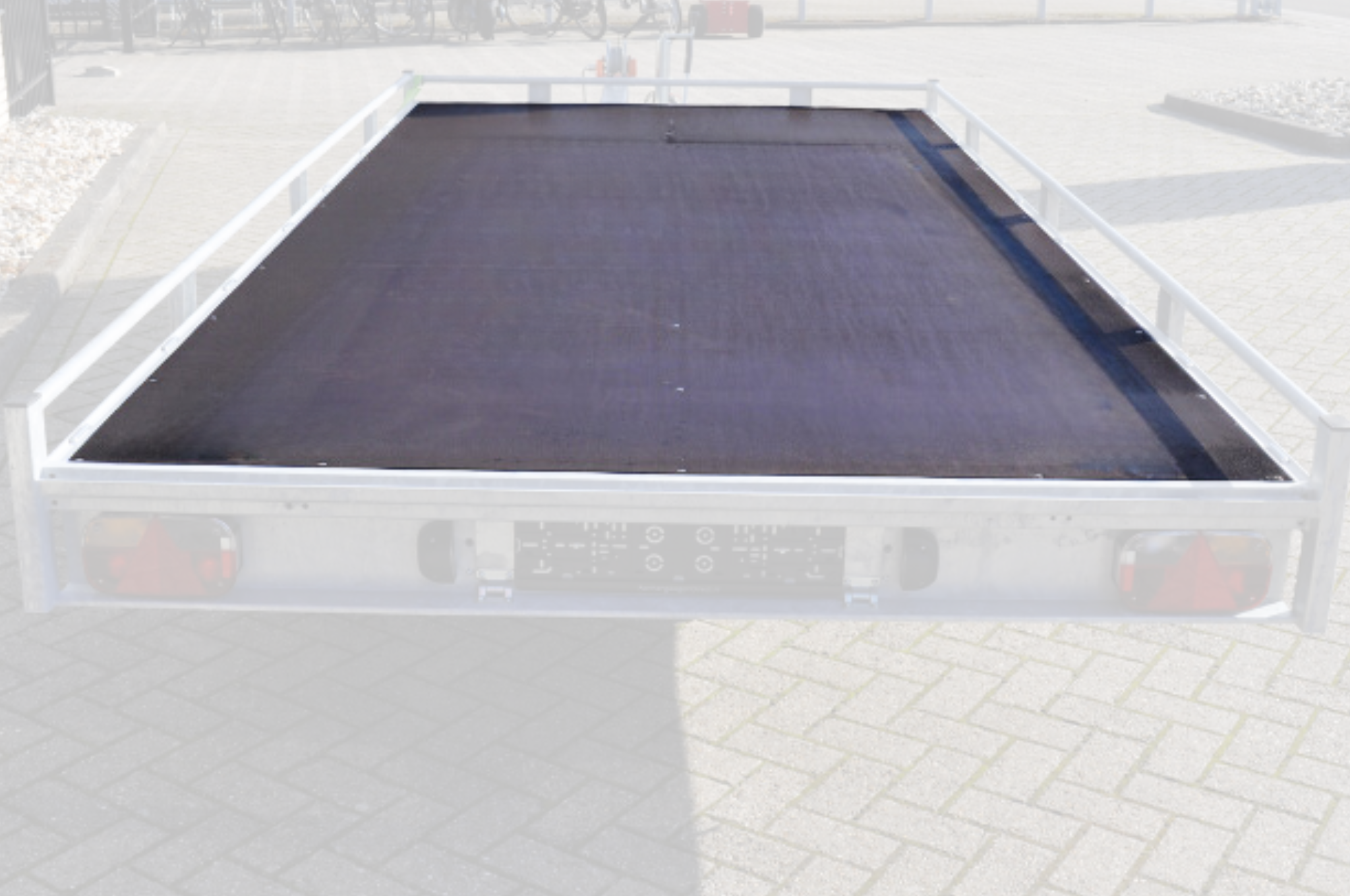Eduard Anti-slip betonplex vloerplaat aanhanger 2300x1250x15mm - donkerbruin