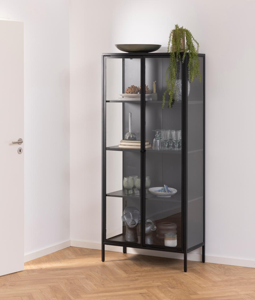 Hoge Vitrinekast Aarhus - Zwart - Vitrinekasten - Rebellenclub