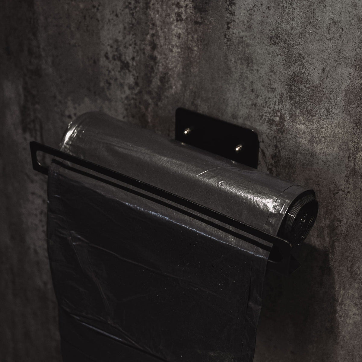 MegaMaxx UK™ Wall Mount XL Bin Bag & Wheelie Bin Liner Roll Holder