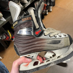 Used Bauer Vapor XXX 3EE Player Skates