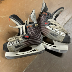 Used Bauer Vapor XXX 3EE Player Skates