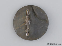 a_anti-_communist_propaganda_pin_img_02.jpg54468e86caedb