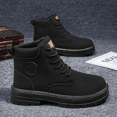 Hohe Herrenstiefel aus Kunstleder mit dicken Sohlen im urbanen Stil - Elias
