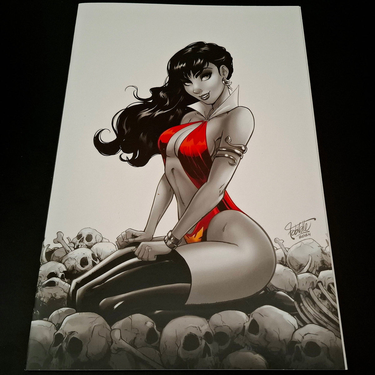 Vampirella #675 variant virgin cover exclusive