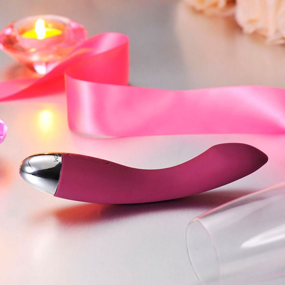 Vibratore G-Spot Punto G Di Design Silicone Svakom Amy Purple Stimolatore 5+1 Modalità Di Vibrazione Salute e cura della persona/Erotismo e contraccezione/Sex toys/Vibratori/Vibratori G-Spot Kondorama - Martinsicuro, Commerciovirtuoso.it