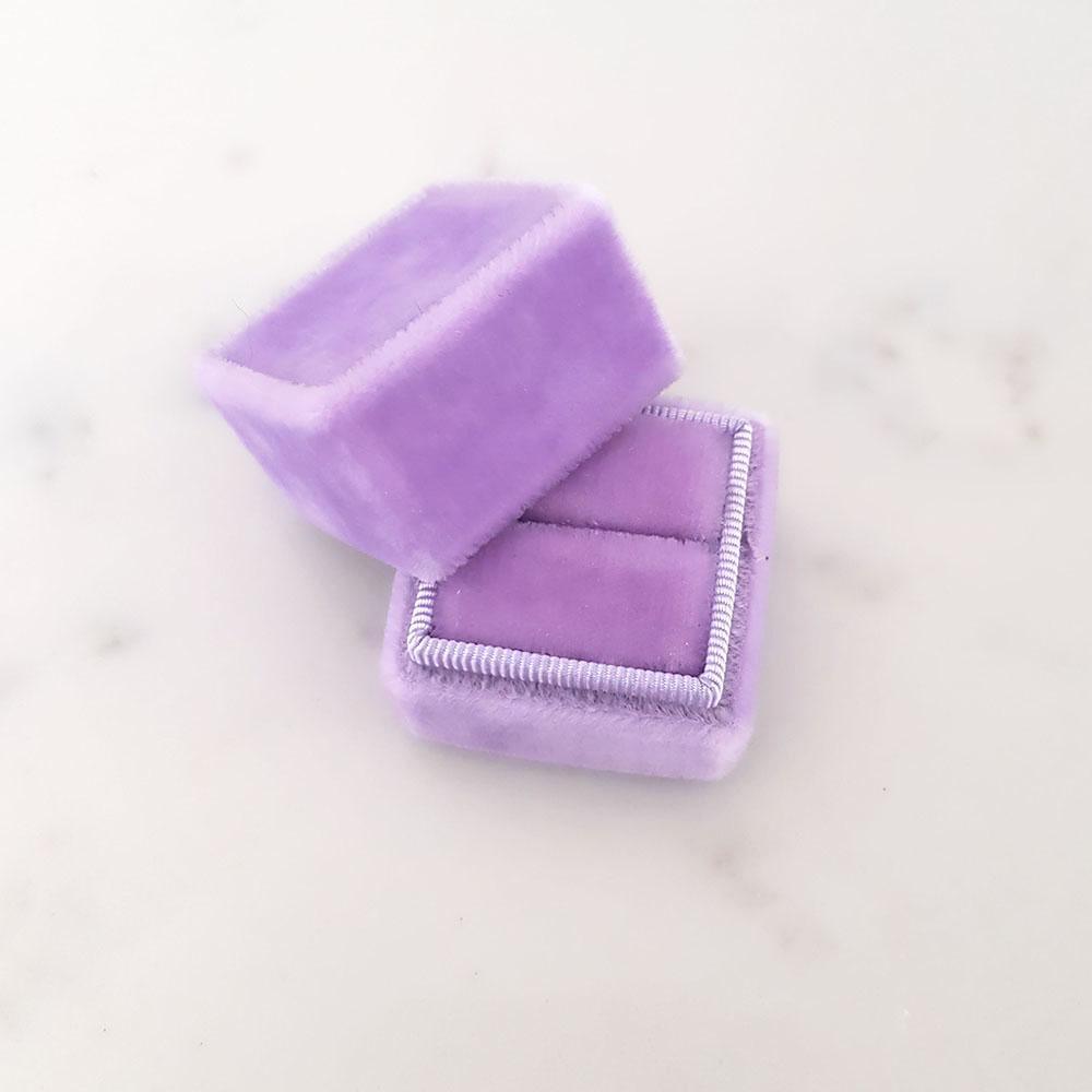 Vintage Style Lilac Velvet Ring Box