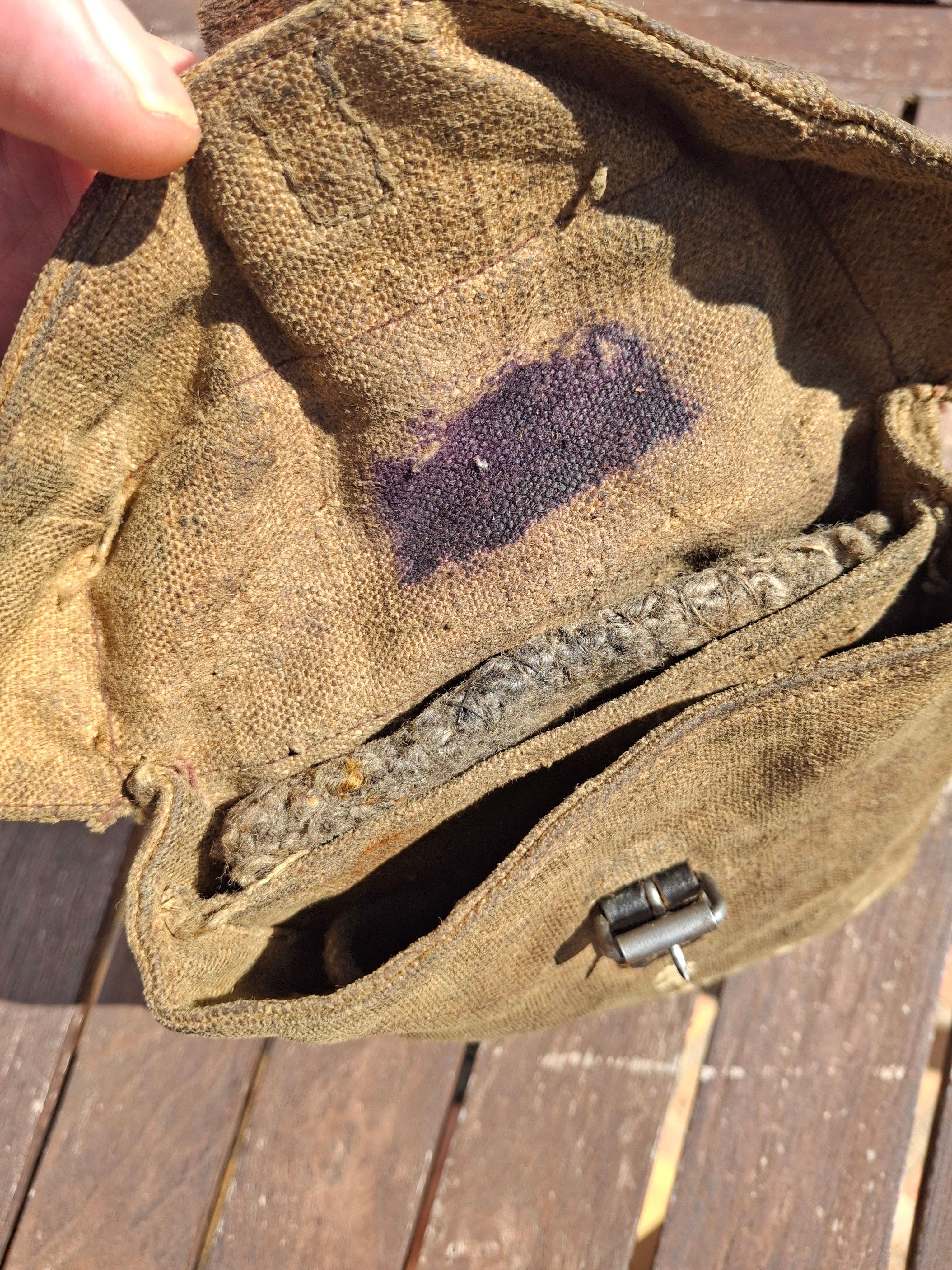 Waffenteile MG34 / MG42 Werkzeugtasche / Tasche für Reserveverschluss - WK2